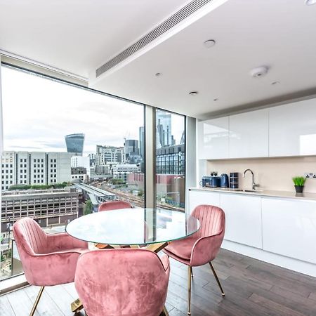 Luxury 2 Bedroom Apartment In Tower Hill Londra Esterno foto