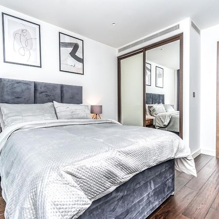 Luxury 2 Bedroom Apartment In Tower Hill Londra Esterno foto